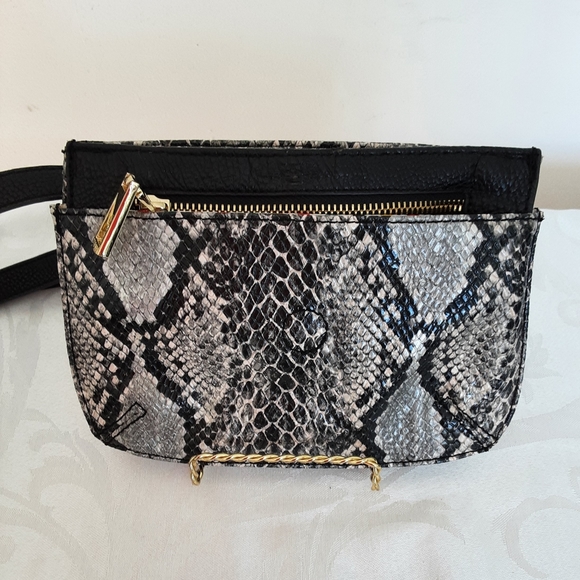 STEVEN Faux Python Crossbody Bag EUC - Picture 4 of 8